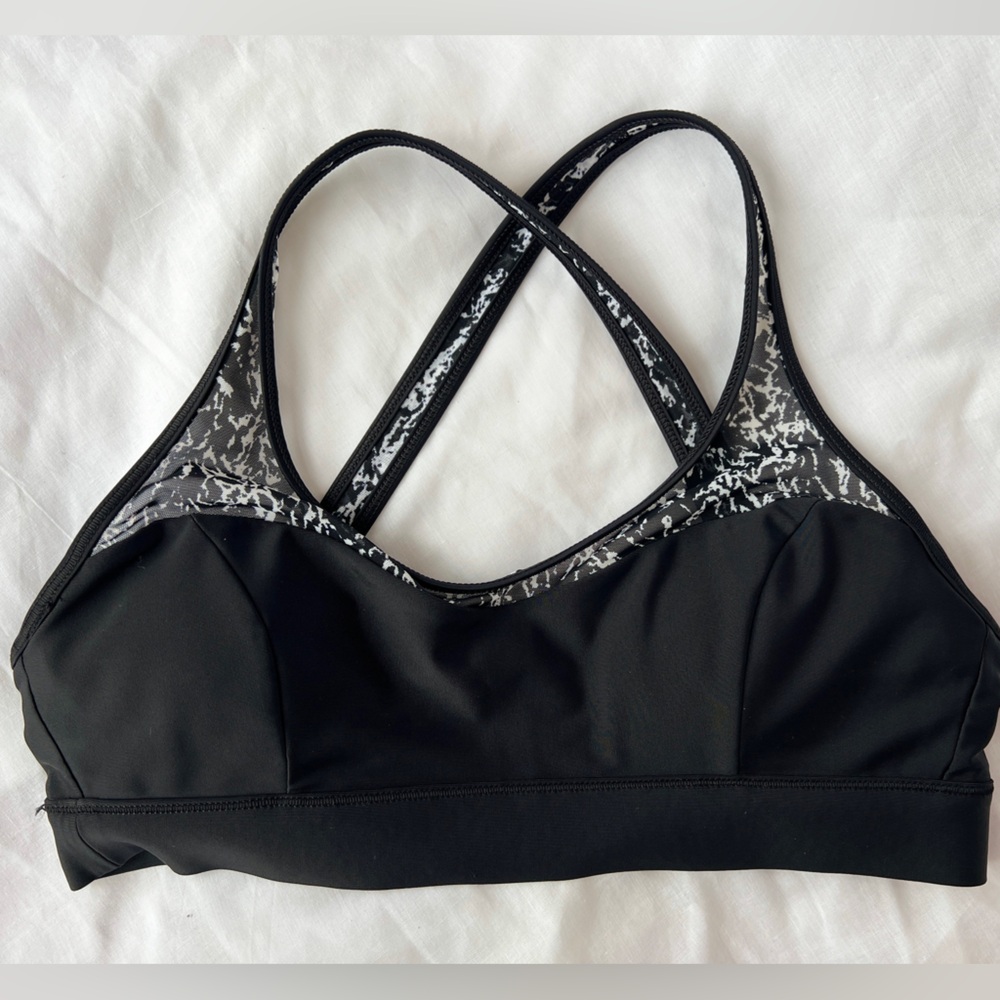 Lululemon swim top